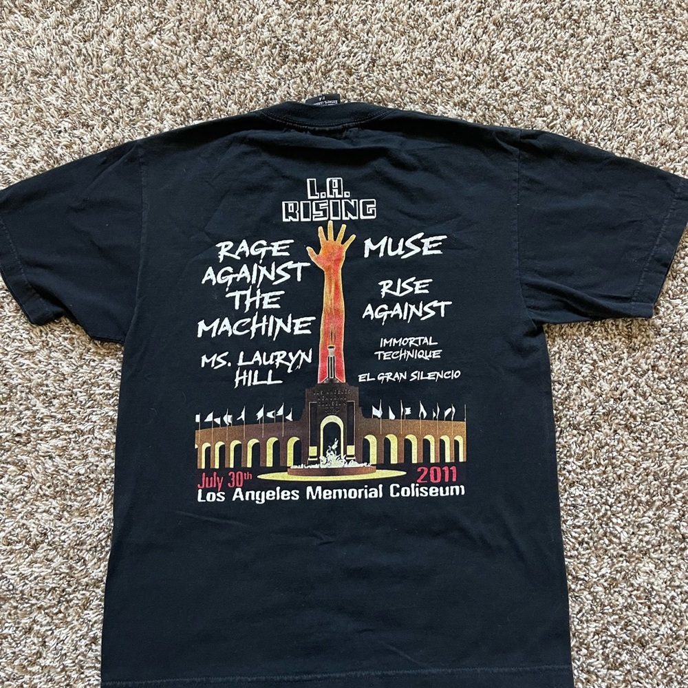 Vintage Rage against the machine shirt